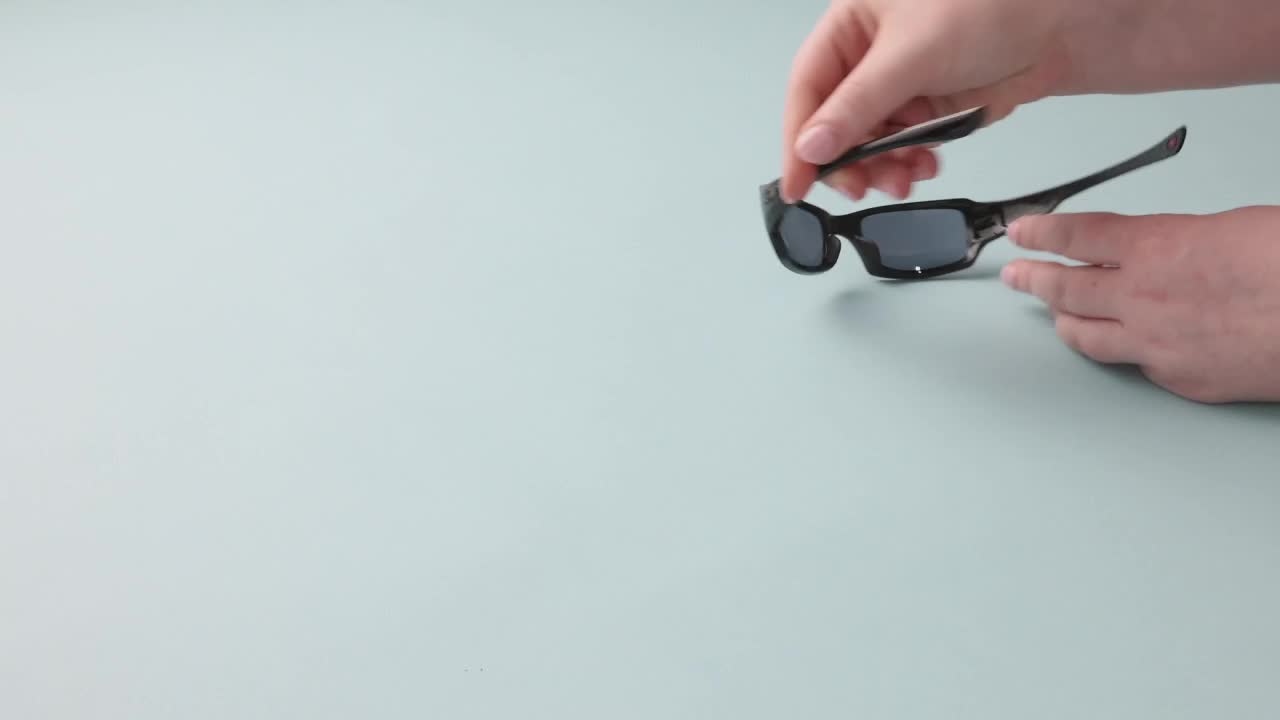 Oakley Fives Squared Sunglasses, Polished Black, Grey - 54 mm